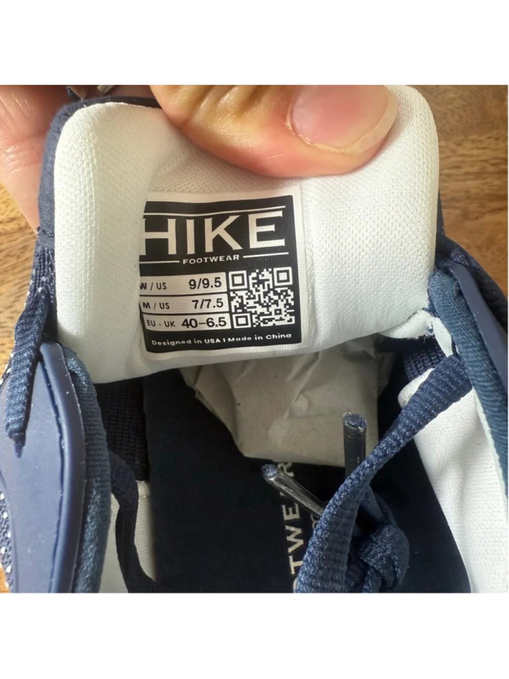 Hike Footwear Navy Athletic Shoes Size 9